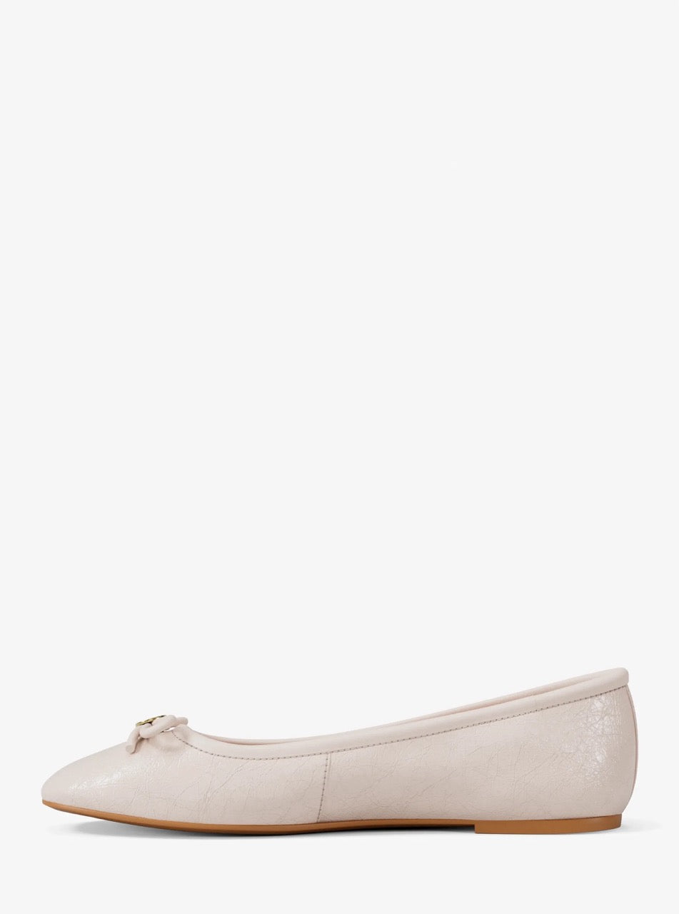[WEB EXLCUSIVE][FK][INCOMING ETA 30 DAYS] Michael Kors Savannah Ballet Flat in Light Cream (49T6SVFP1A)
