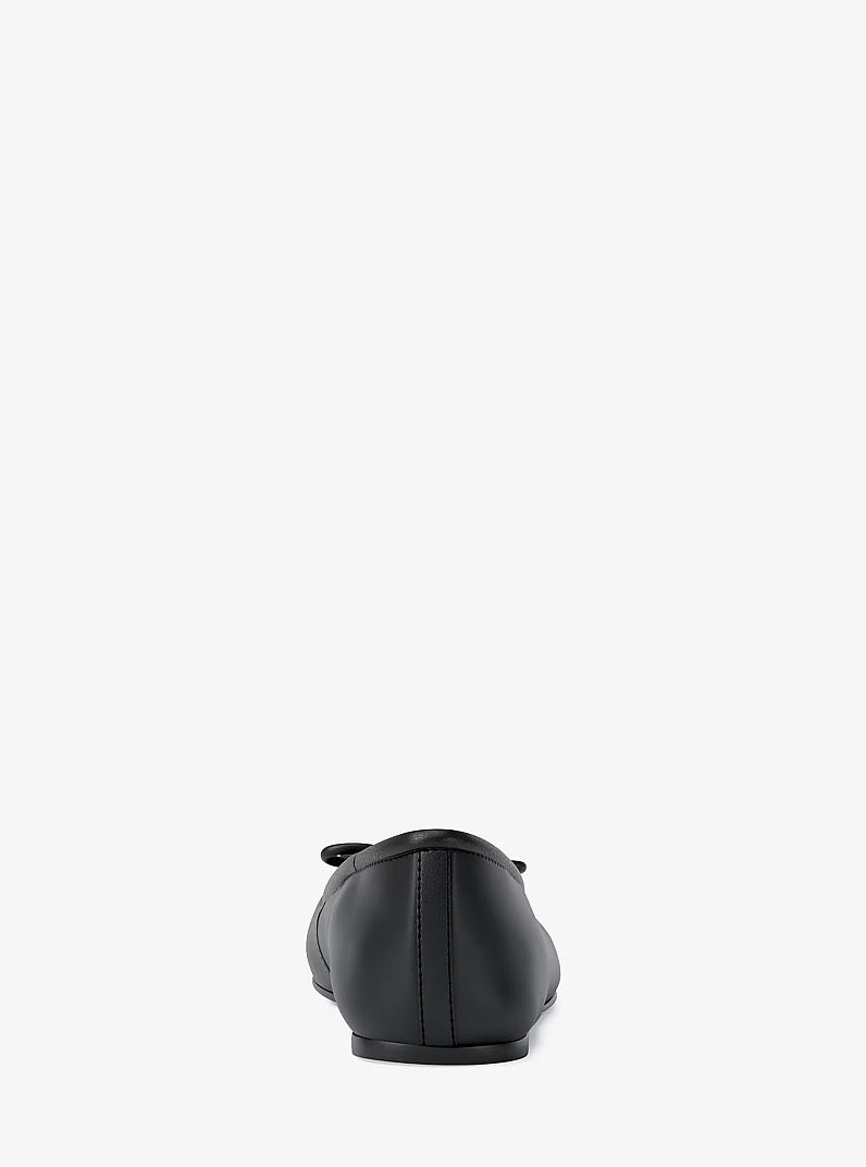 [INCOMING ETA 30 DAYS] Michael Kors Savannah Dancer in Black (FK)(49S6SVFP1L)