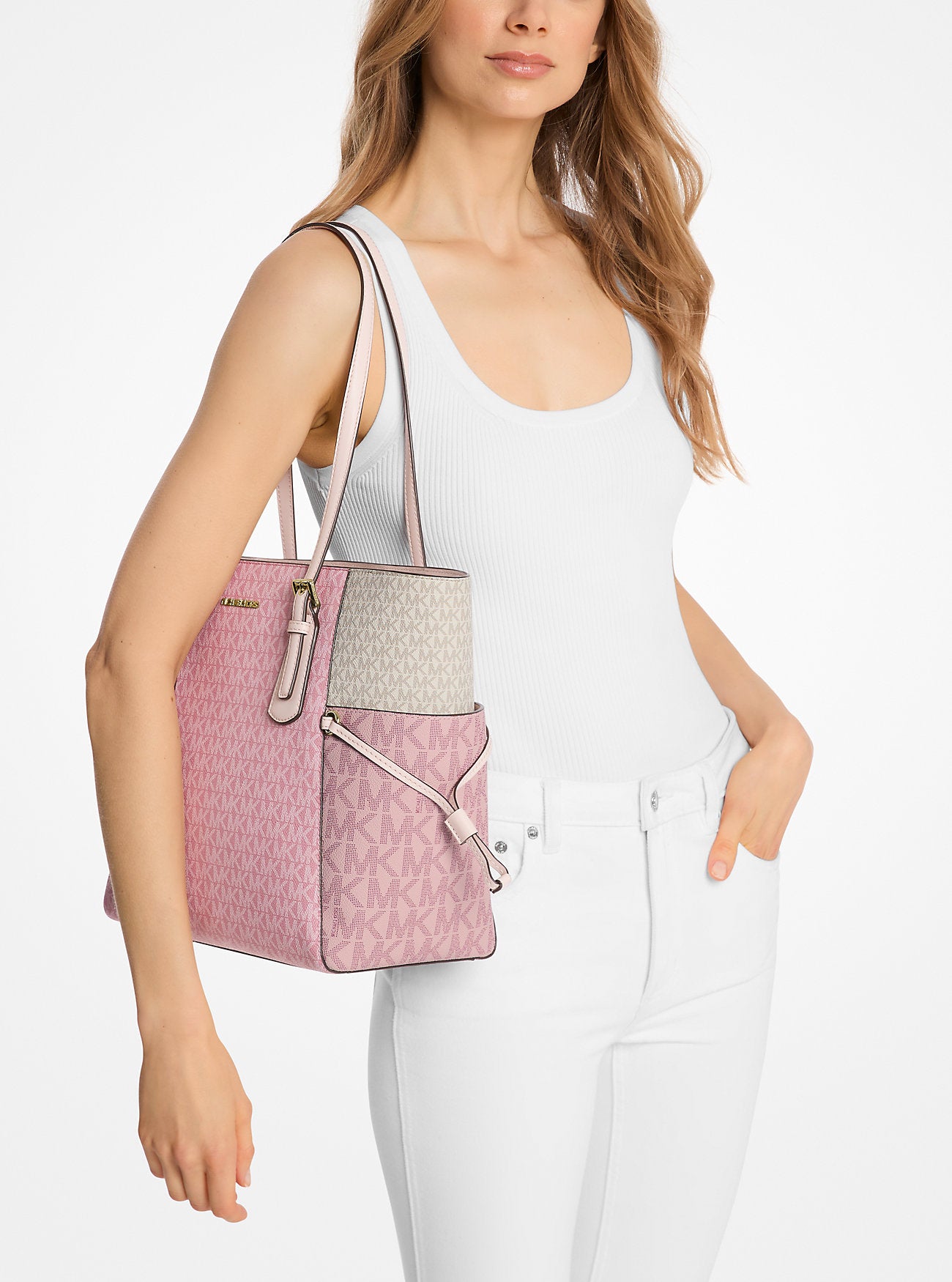 [INCOMING STOCK ETA 30 DAYS] Michael Kors Voyager Large Color-Block Sig Logo Tote Bag in Powder Blush (35S5GV6T7B)