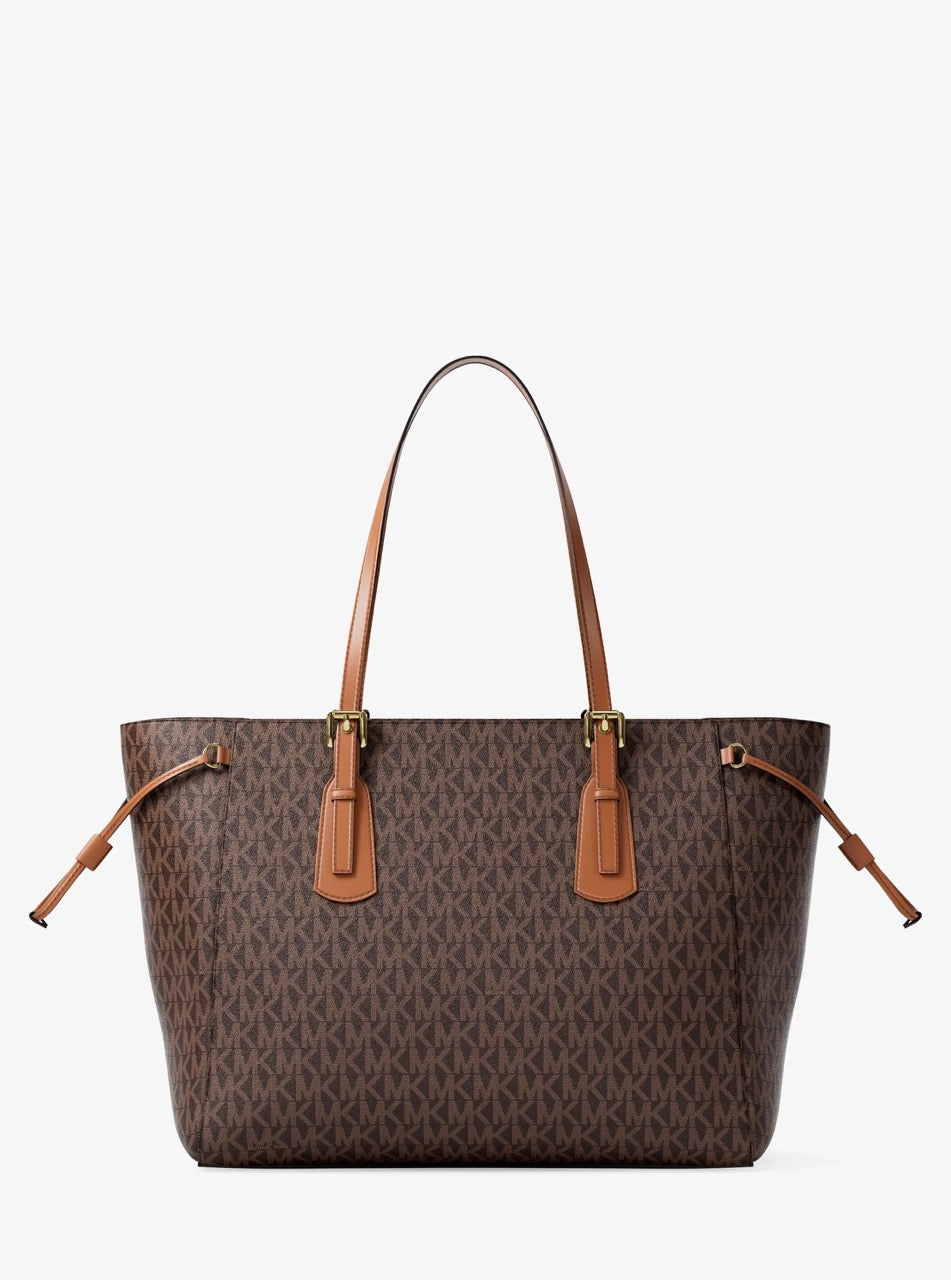 [WEB EXCLUSIVE][INCOMING ETA 30 DAYS] Michael Kors Voyager Large Signature Logo Top-Zip Tote Bag in Brown (35R6GV6T7B)