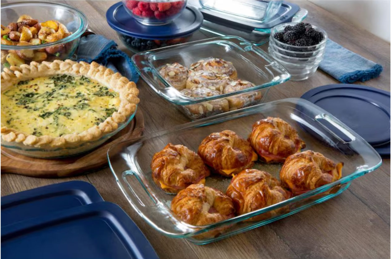 ULS SEA [READY STOCK] CLEARANCE Pyrex Easy Grab 19-Piece Glass Bakeware Set with Blue Lids