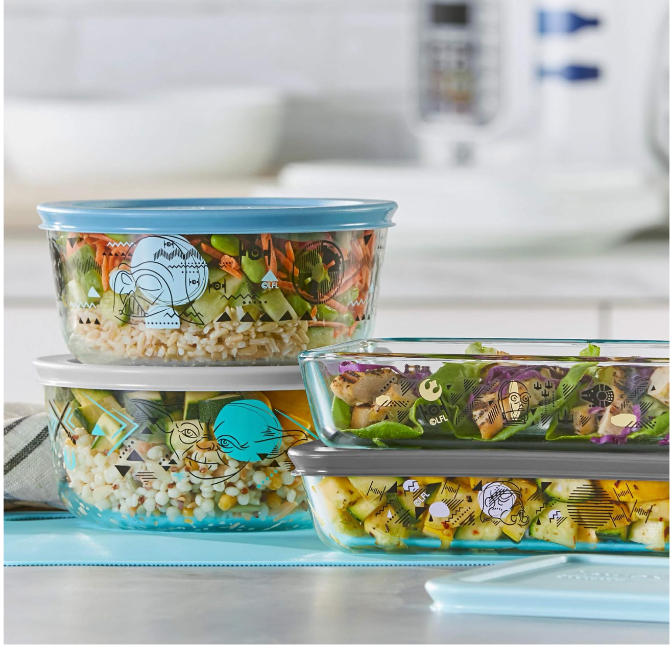 Pyrex Star Wars 8-Piece Glass Food Storage Set with Plastic Lids