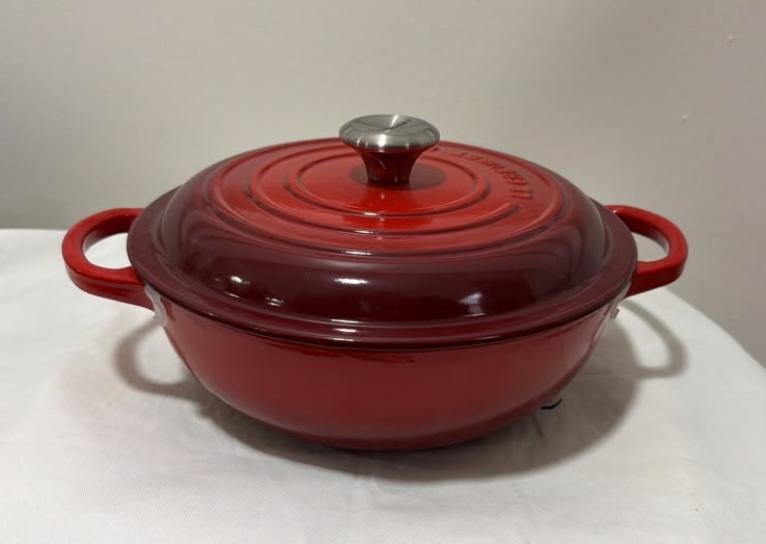 LE CREUSET SIGNATURE CERISE SOUP POT WITH LID 2.5QT CAST IRON