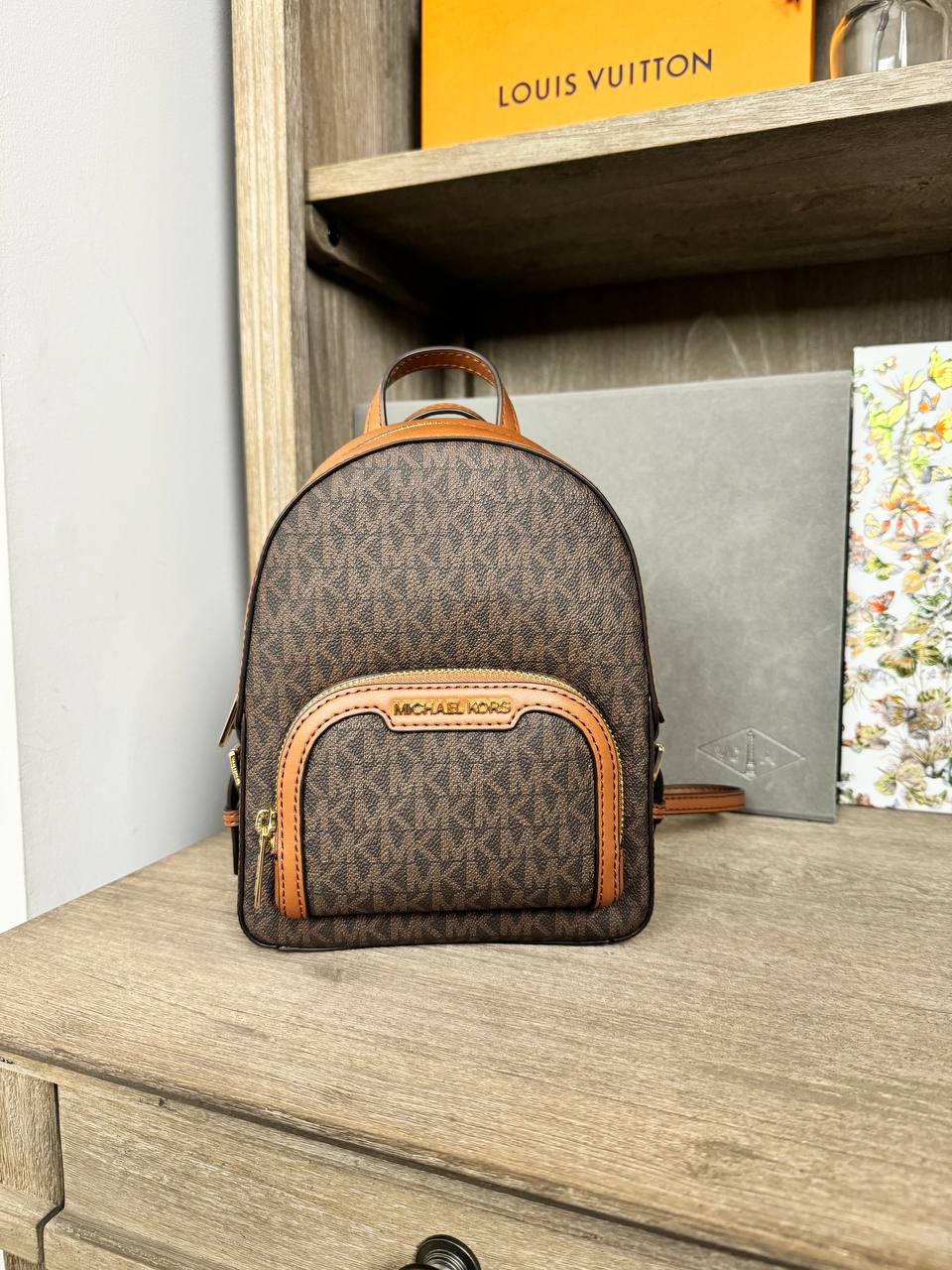 [INCOMING ETA 30 DAYS] Michael Kors Jaycee XS Convertible Zip Pocket Backpack in Signature Brown (35T2G8TB1B)