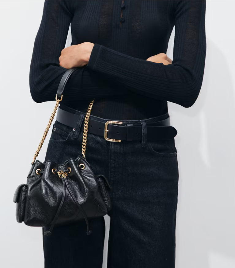 [WEB EXCLUSIVE][INCOMING ETA 30 DAYS] TORY BURCH MINI CHARLIE QUILTED DRAWSTRING SHOULDER BAG IN BLACK (192098)