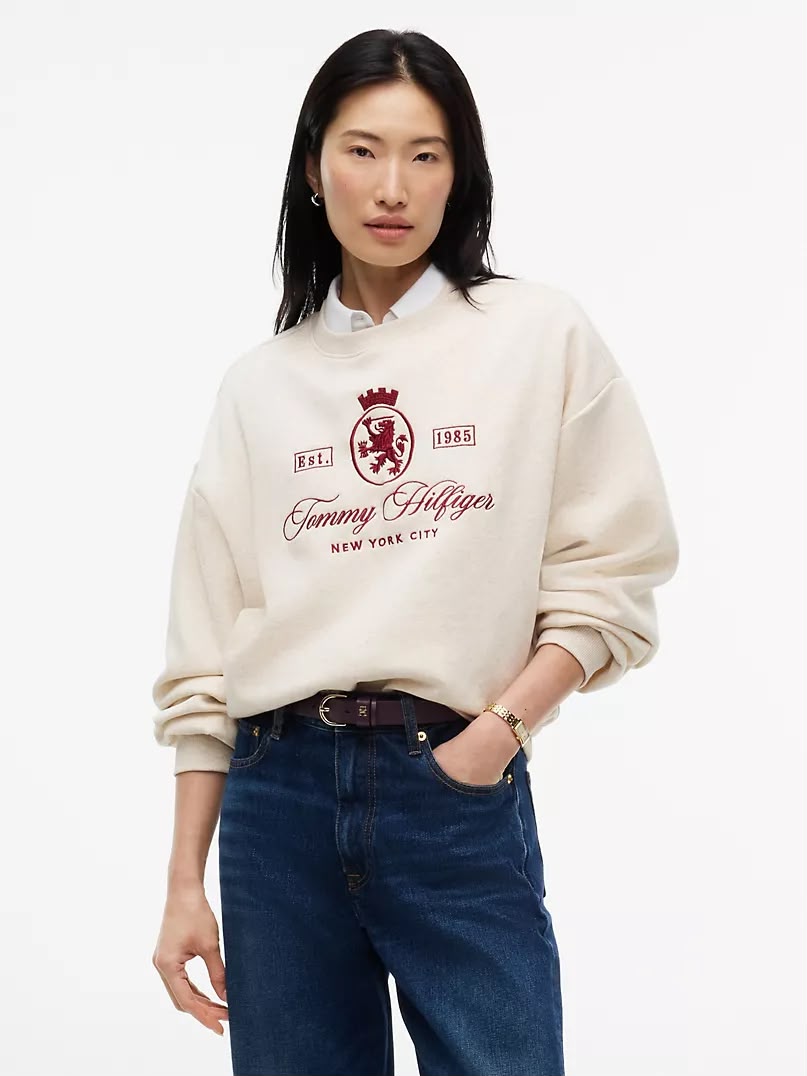 [FK][INCOMING ETA 30 DAYS] Tommy Hilfiger Relaxed Fit Crest Logo Sweatshirt in Sugar Cane