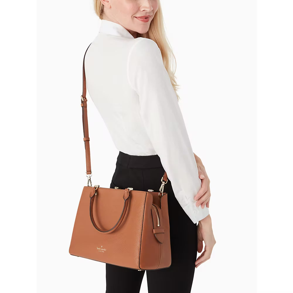 Triple discount compartment satchel