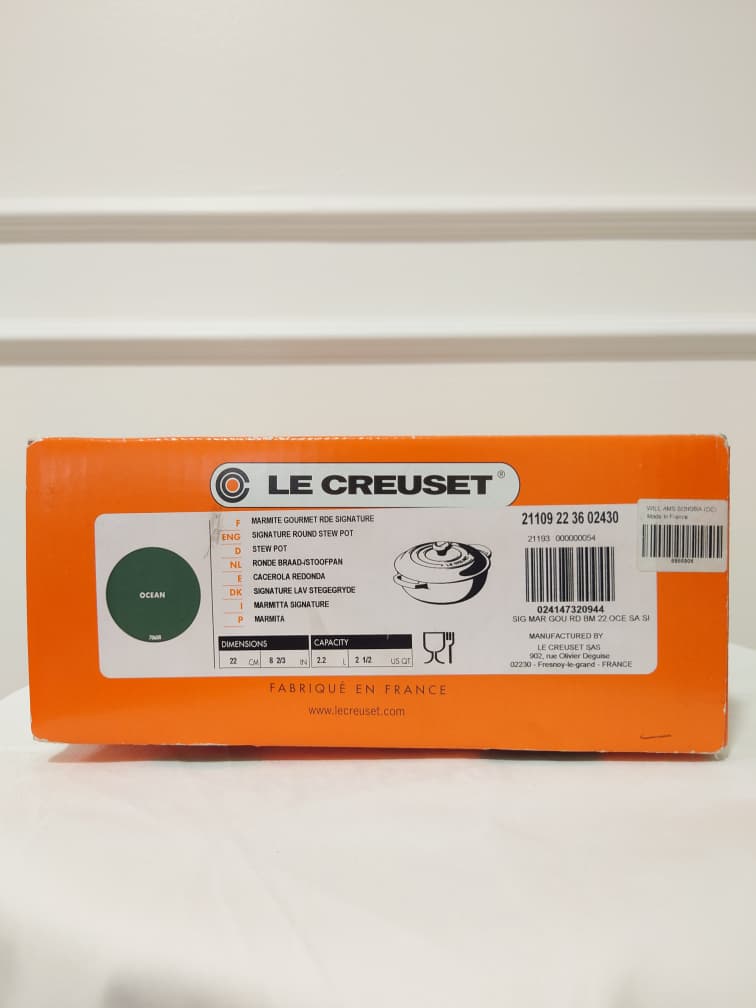 [READY STOCK MY] LE CREUSET SIGNATURE OCEAN SOUP POT WITH LID 2.5QT CAST IRON