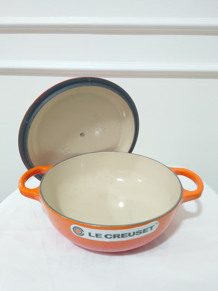 [READY STOCK MY] LE CREUSET SIGNATURE VOLCANIQUE FLAME SOUP POT WITH LID 2.5QT CAST IRON