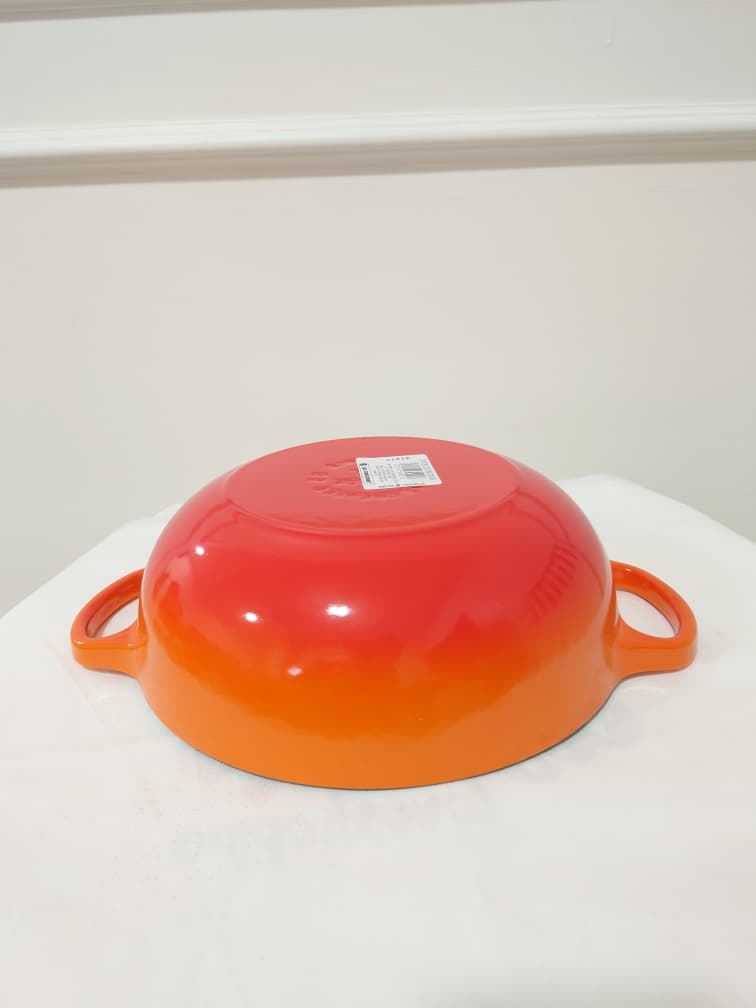 [READY STOCK MY] LE CREUSET SIGNATURE VOLCANIQUE FLAME SOUP POT WITH LID 2.5QT CAST IRON