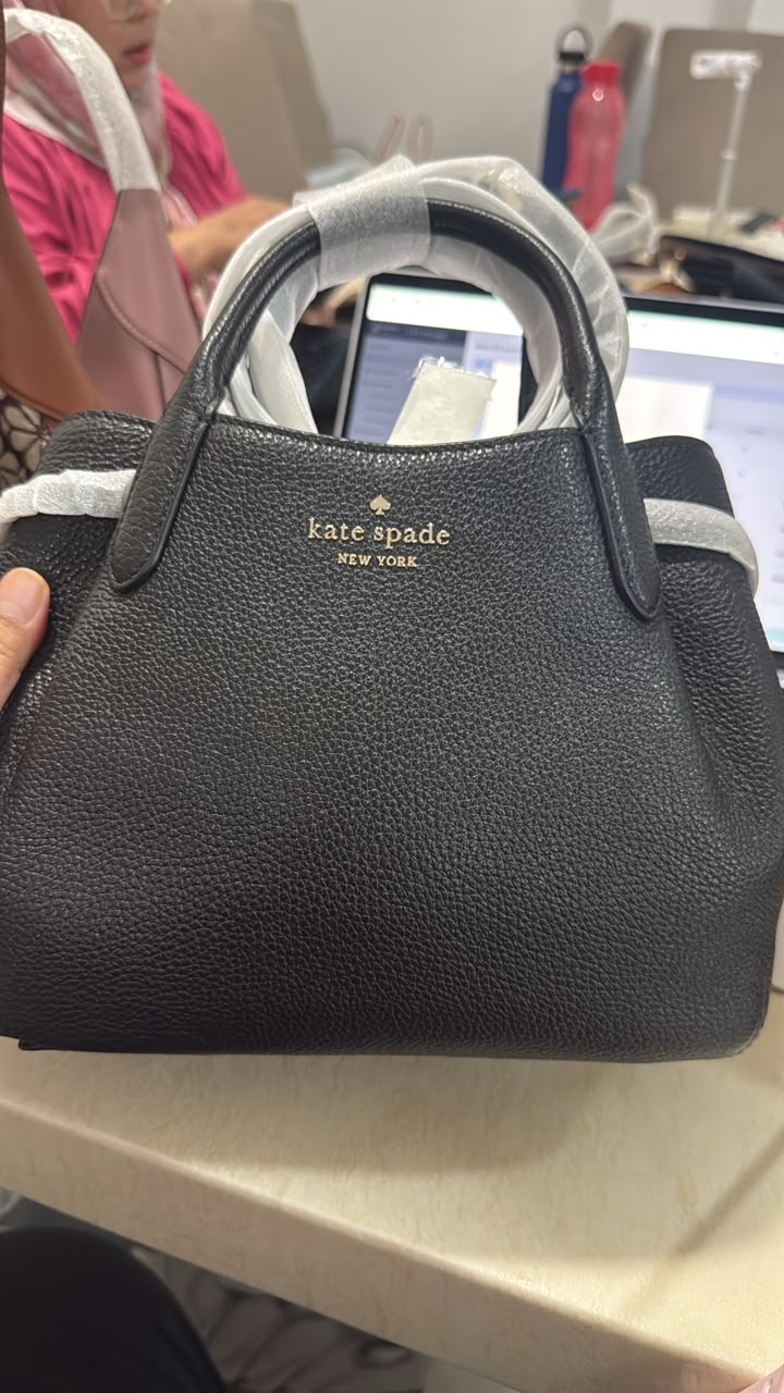 [AUCTION][DEFECT][READY STOCK MY] Kate Spade Dumpling Small Black (K8135)