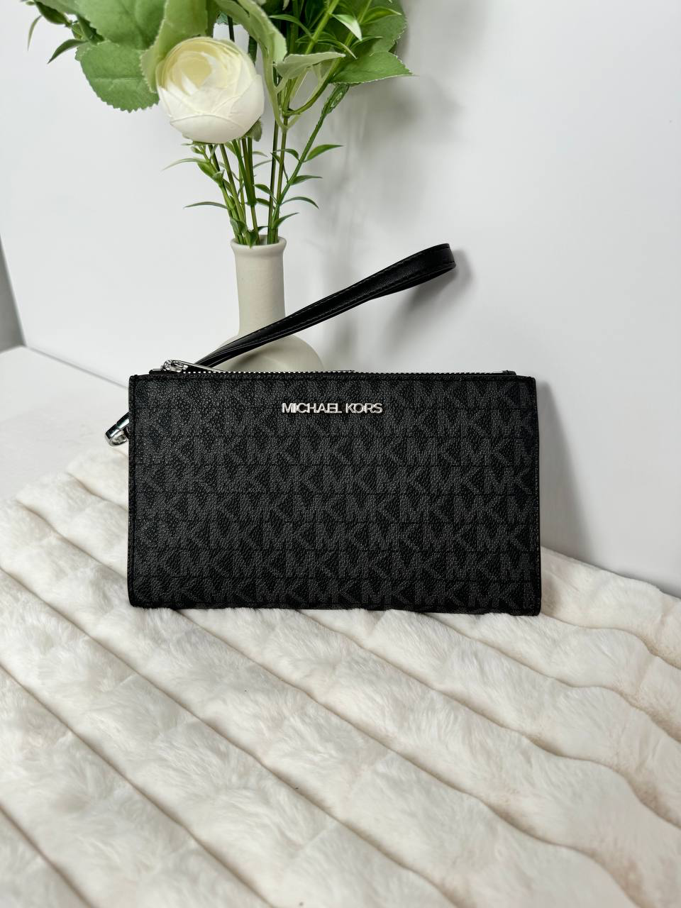 [INCOMING ETA END NOV 2024] Michael Kors  Jet Set Travel Large Double Zip Wristlet in Signature Black (35F8STVW0B)